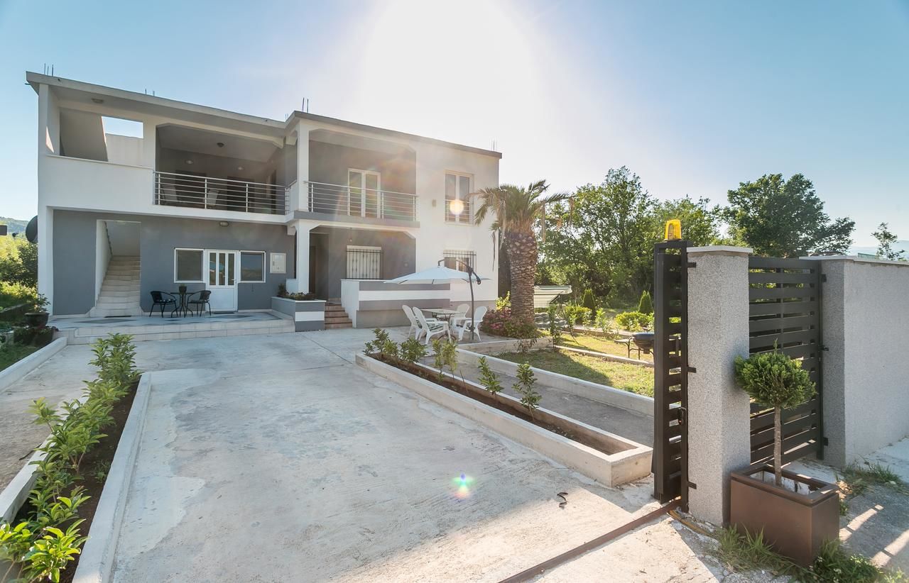 Апартаменты Tramonto Apartments Радановичи-17
