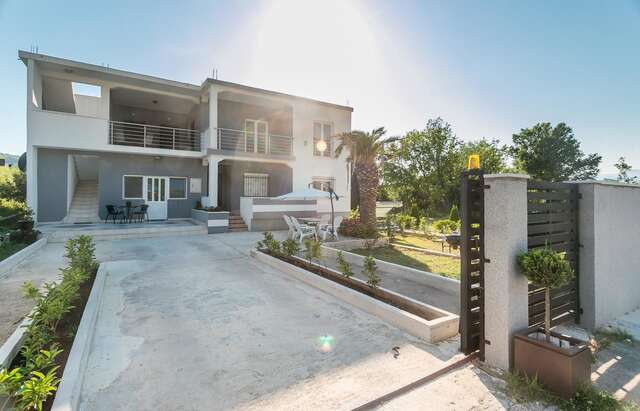 Апартаменты Tramonto Apartments Радановичи-16